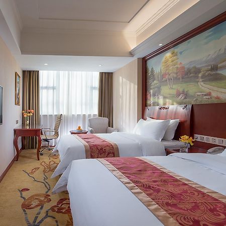 Vienna Hotel Zhongshan Guzhen Town Center Exteriér fotografie