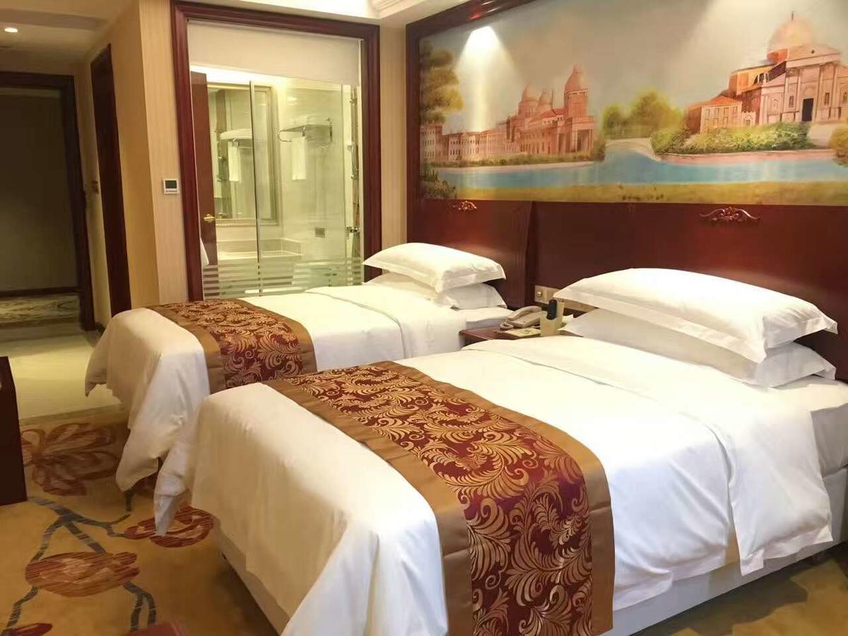 Vienna Hotel Zhongshan Guzhen Town Center Exteriér fotografie